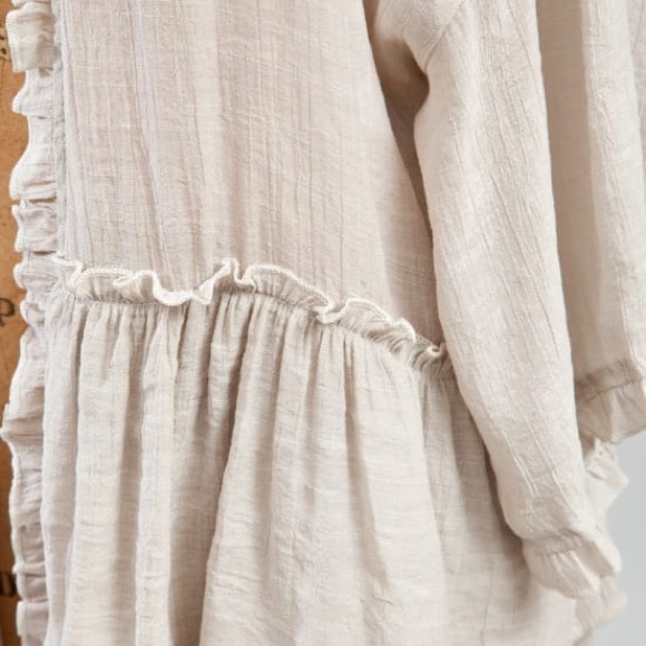 Cream Ruffled Kimono - Picture 3 of 3